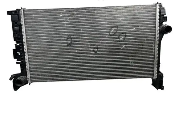 Volvo XC90 Coolant radiator 32224828 ECC7A