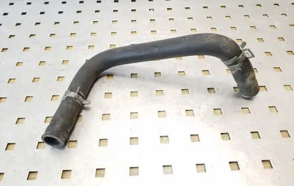 Suzuki Grand Vitara II Engine coolant pipe/hose