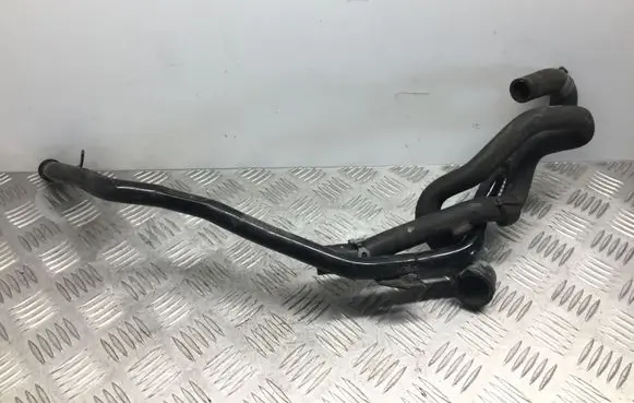 Volkswagen Tiguan Engine coolant pipe/hose