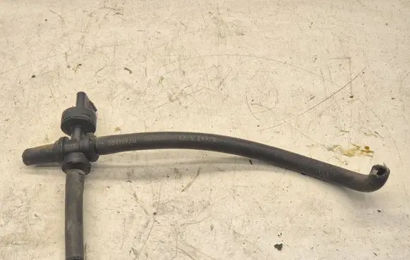 Volvo S80 Vacuum valve 30645493