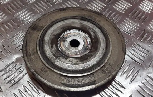 Peugeot 407 Crankshaft pulley