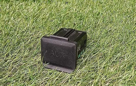 Buick Encore I AUX in-socket connector 20874710