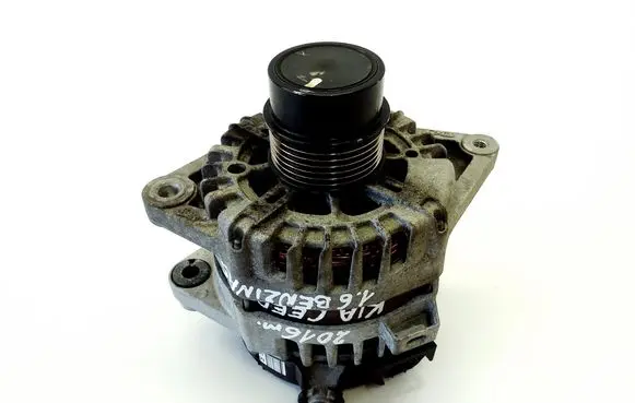 KIA Ceed Generator/alternator 373002B960