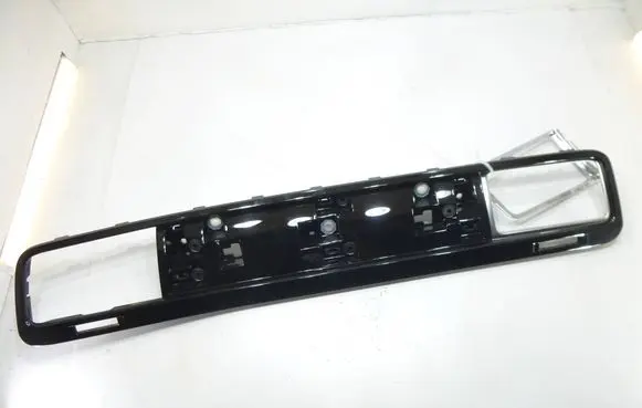 Volkswagen Touareg II Panel trim 7P1857190A 133500221