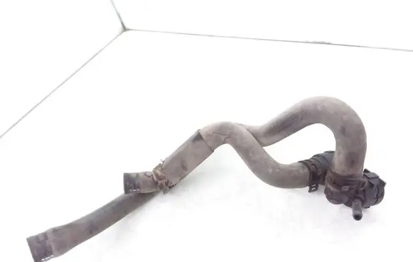 Volkswagen Touran I Engine coolant pipe/hose 1T0121156N