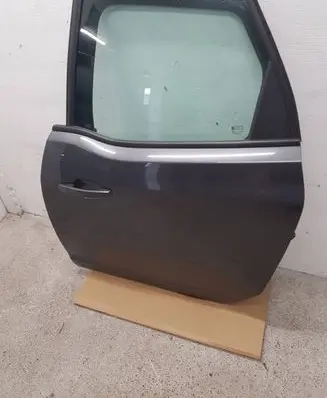 Opel Meriva B Rear door