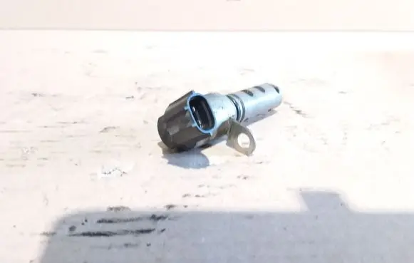 Mitsubishi Colt Camshaft vanos timing valve 