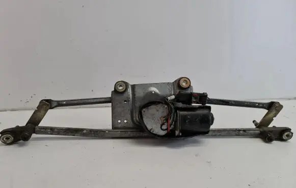 Dodge Durango Front wiper linkage and motor 53671137