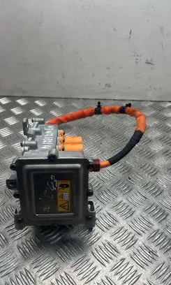 Mercedes-Benz EQC Voltage converter inverter A2935455600