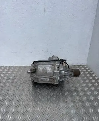 Isuzu D-Max Gearbox transfer box case 8980287660