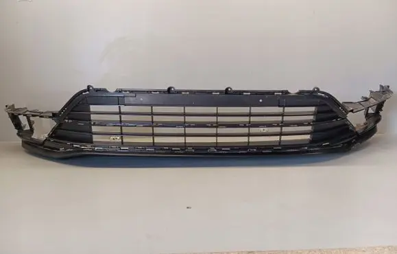 Volkswagen T-Roc Front bumper lip 2GA805903B