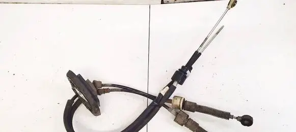Gear shift cable linkage