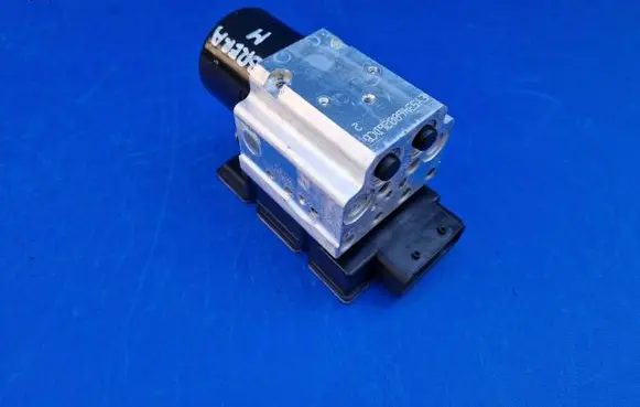 Alfa Romeo 159 ABS Pump 15314104B 54084767B 51765417