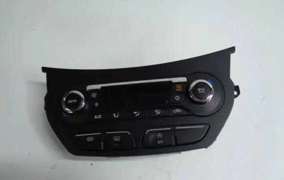 Ford Kuga II Climate control unit DV4T18C612AE DV4T-18C612-AE WU7A30462