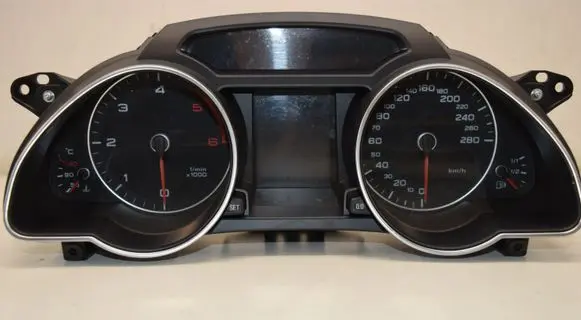 Audi A5 Sportback 8TA Speedometer (instrument cluster) 8T0920933A