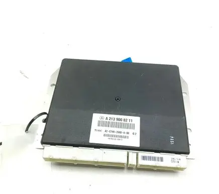 Mercedes-Benz E W213 Air suspension control unit module (rear) A2139008211 A2C7492550400
