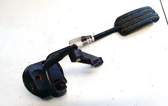 Renault Clio II Accelerator throttle pedal 7700424886