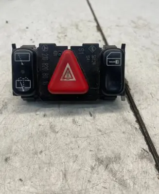 Mercedes-Benz C W203 Hazard light switch 2108208010 50128