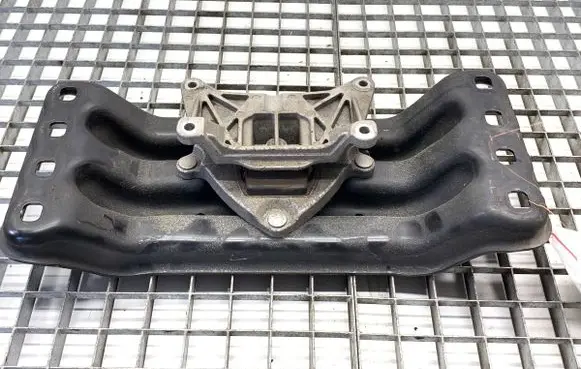Mercedes-Benz GLC AMG Gearbox mount A2052408900