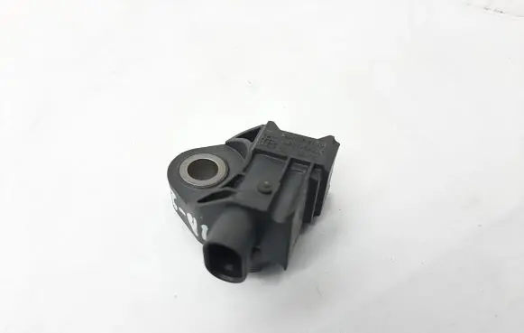 Mercedes-Benz E W213 Airbag deployment crash/impact sensor A2139051300