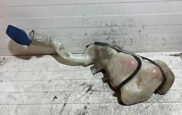 Volkswagen New Beetle Windshield washer fluid reservoir/tank 1C0955453D