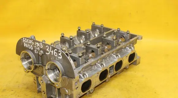 Engine head