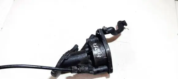 Ford Mondeo MK II Vacuum pump 84fb2a451ac