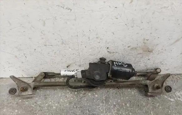Mazda 6 Front wiper linkage and motor