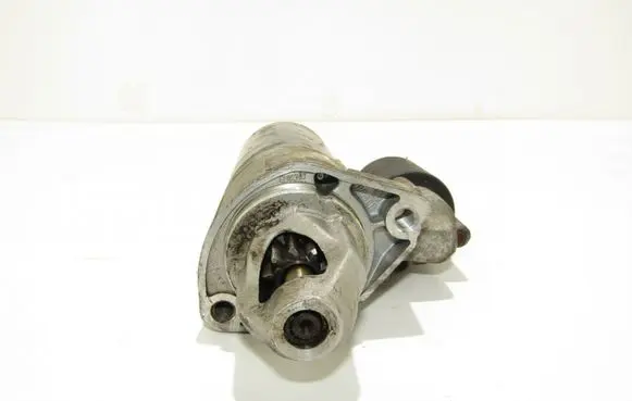 Mercedes-Benz C W203 Starter motor 1005821904