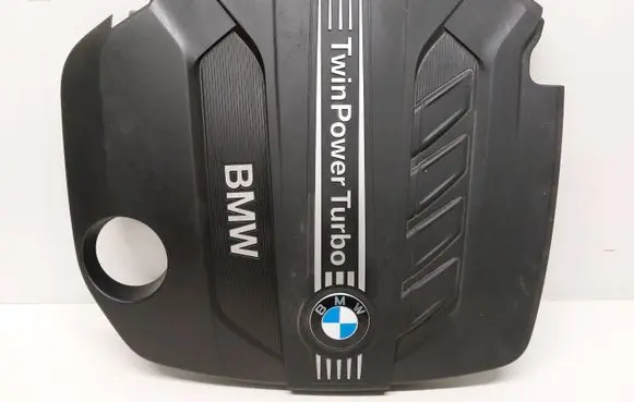 BMW 4 F32 F33 Engine cover (trim) 20552610
