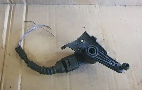 Audi A5 Headlight/headlamp level sensor 4M0907503 4K0973703 8W0941309C