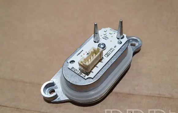 Audi A3 S3 8V Headlight ballast module Xenon 8V0998474