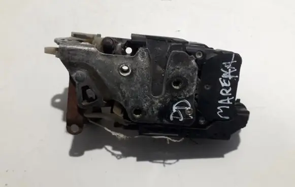 Fiat Marea Front door lock 16630254