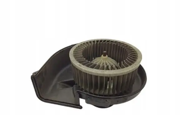 Volkswagen Polo IV 9N3 Front door blower motor 6Q1820015