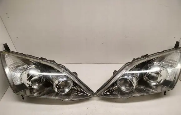Honda CR-V Headlight/headlamp