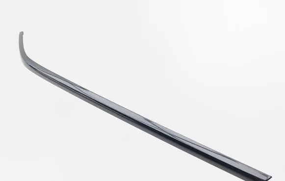 Land Rover Evoque I Rear side glass trim 
