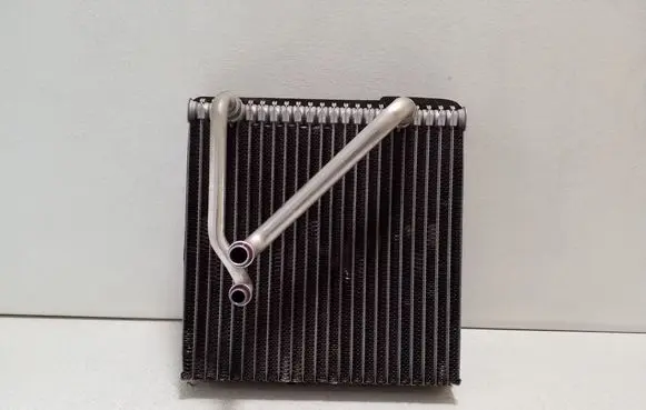 Skoda Superb B6 (3T) Air conditioning (A/C) radiator (interior) 