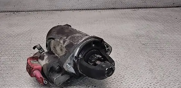 Chrysler PT Cruiser Starter motor 05033125AB M002T88572ZC