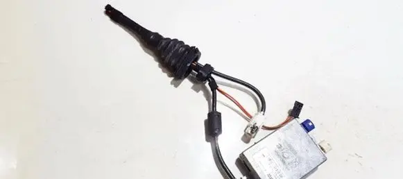 BMW 3 E90 E91 Antenna control unit 912373901 14404710