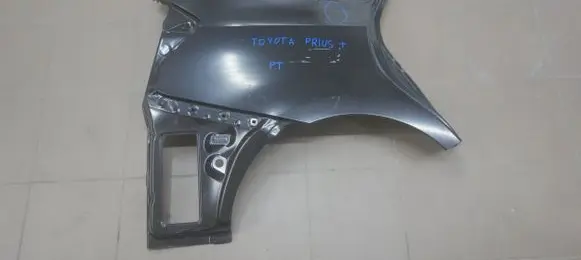 Toyota Prius+ (ZVW40) Rear quarter panel 6160147111