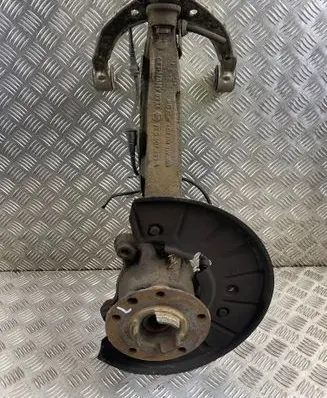 Audi Q7 4L Front wheel hub 7P6407245A