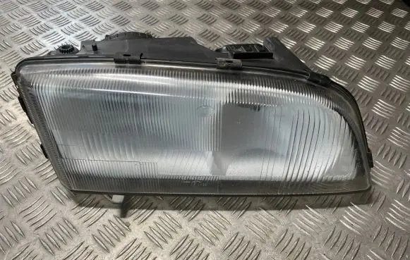 Volvo V70 Headlight/headlamp 14734400