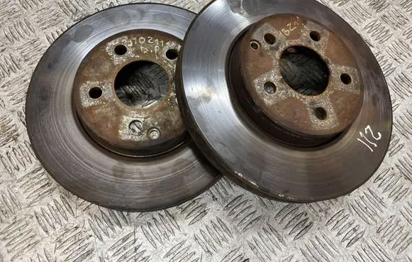 Mercedes-Benz E W211 Front brake disc