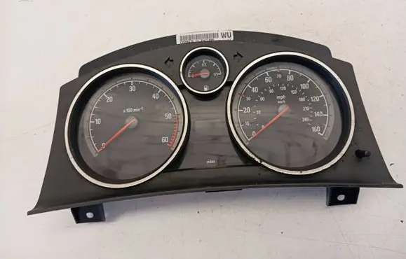 Opel Zafira B Speedometer (instrument cluster) 13308976 SW7655