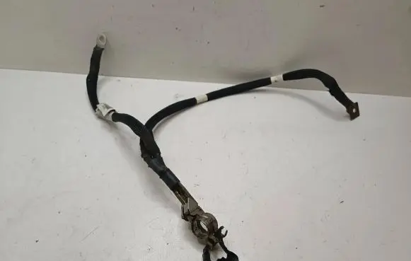 Citroen DS7 Crossback Positive cable (battery) 9835379180