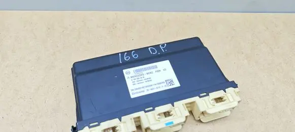 Mercedes-Benz ML W166 Seat control module A1668203426
