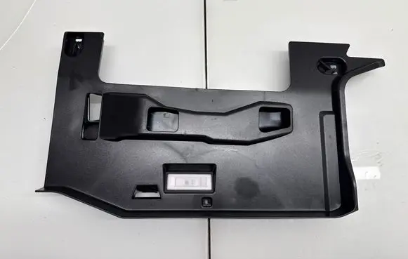 BMW X7 G07 Dashboard lower bottom trim panel 3398240