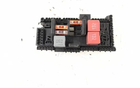 Mercedes-Benz E W213 Fuse box set 2139068801 A2139068801