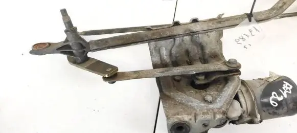 Renault Scenic II - Grand scenic II Front wiper linkage and motor