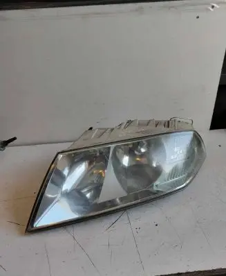 Skoda Octavia Mk1 (1U) Headlight/headlamp
